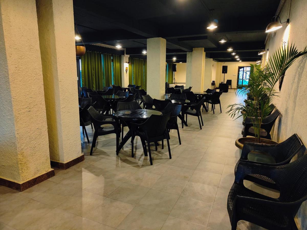 Hotel Acropolis Шиллонг Экстерьер фото