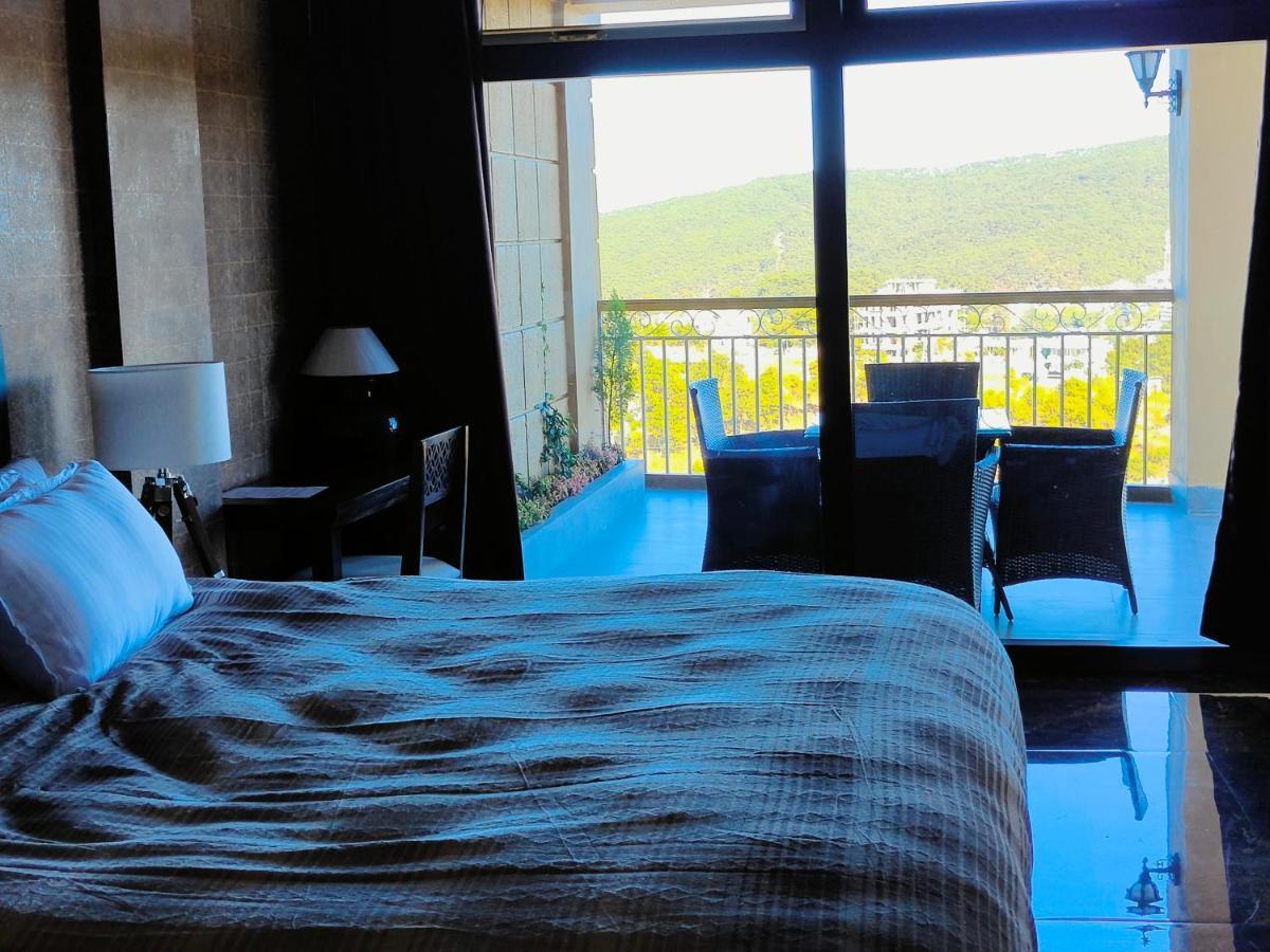Hotel Acropolis Шиллонг Экстерьер фото